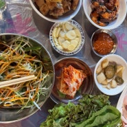 청계산맛집 꼭 우리끼리 놀러간 캠핑장같은 숯불에 구워먹는 맛깔나는 한우와 소세지 해산물까지 산앤들