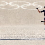 2024 파리 올림픽, 마운틴 바이크: 톰 피드콕 역전 금메달.