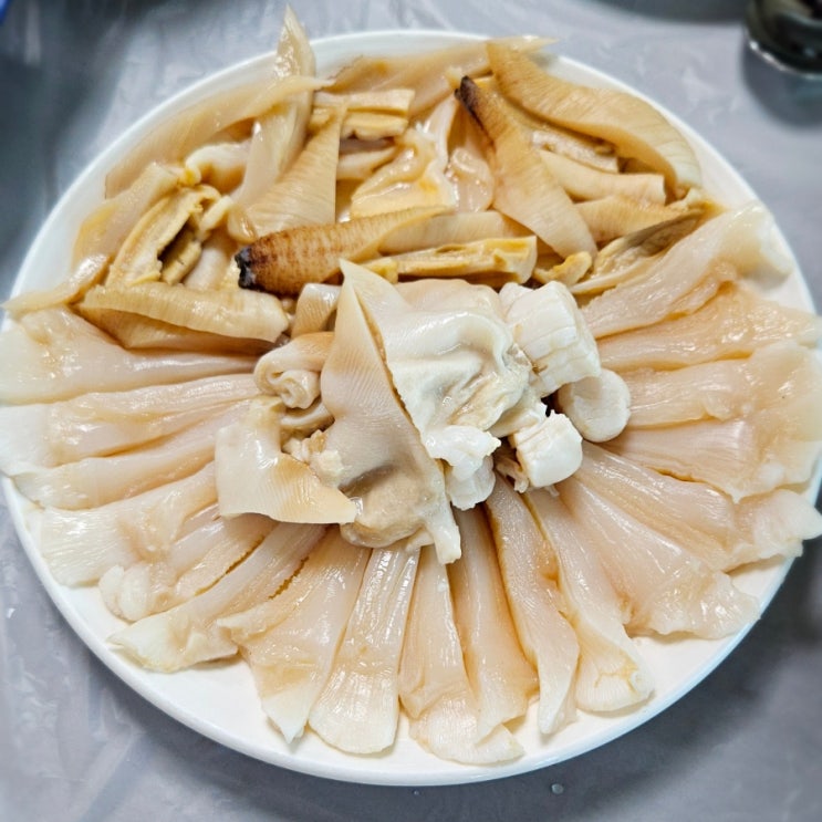 거제도 현지인 맛집 왕우럭조개&코끼리조개 회 : 네이버 블로그