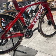 <출고> TREK MADONE SLR 9세대 프로젝트원 출고