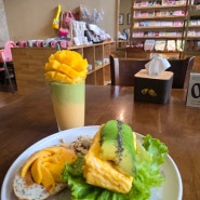 하노이 예쁜 브런치 카페 avos and mango coffee shop(아보스앤망고커피샵)