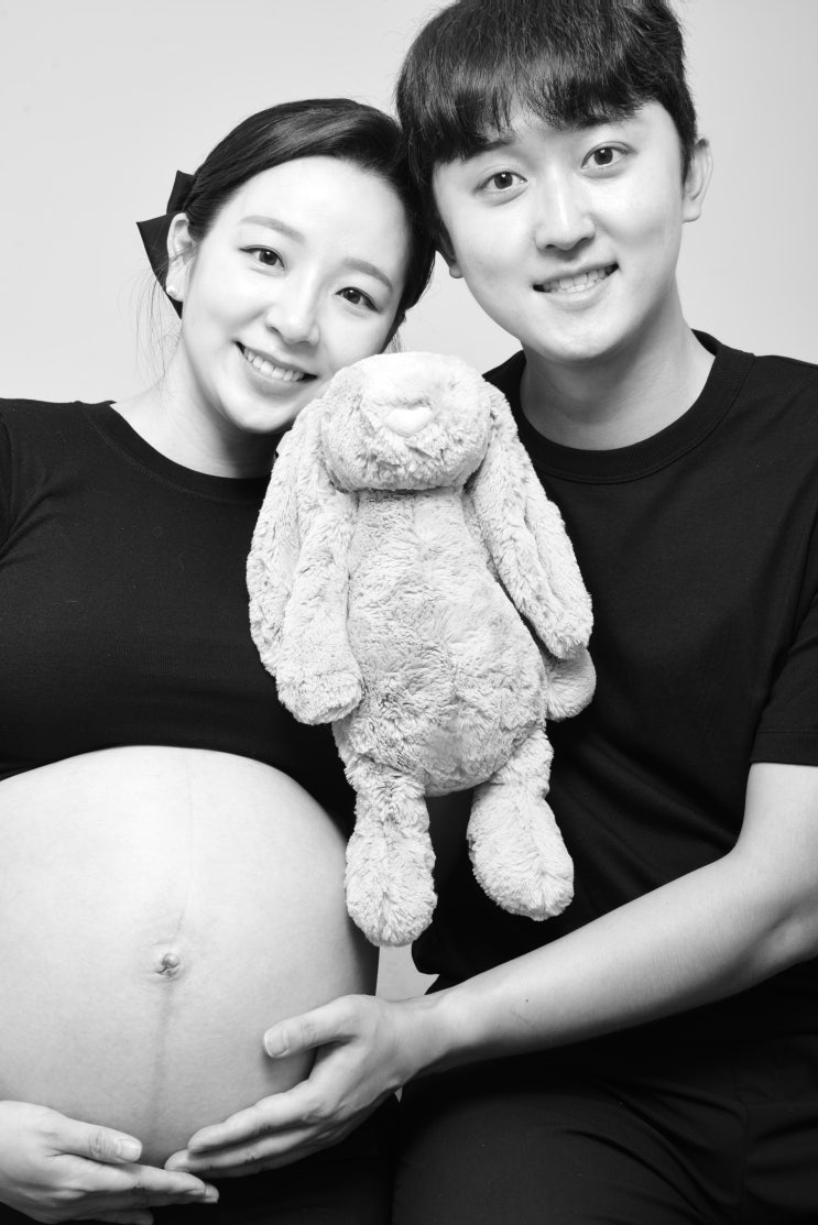 [임신 38주2일차] 셀프 만삭사진 촬영을 하다, 너나들이사진관📸 : 네이버 블로그