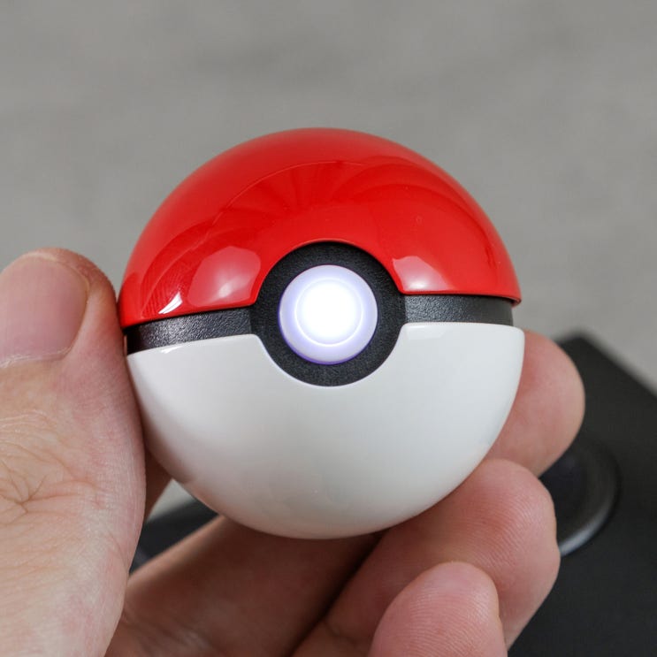 포켓몬 굿즈 몬스터볼(Pokéball) LED 레플리카 미니 언박싱! : 네이버 블로그
