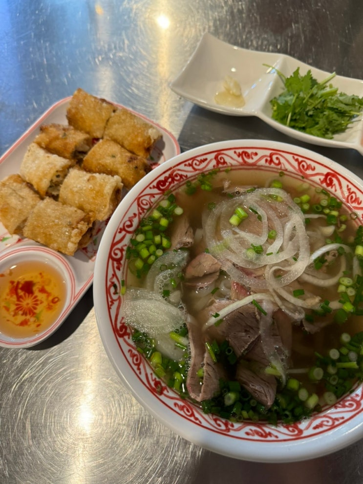 [DDP맛집] 베트남 가고 싶게 만드는 찐 쌀국수 동대문 맛집 퍼퓰러 : 네이버 블로그