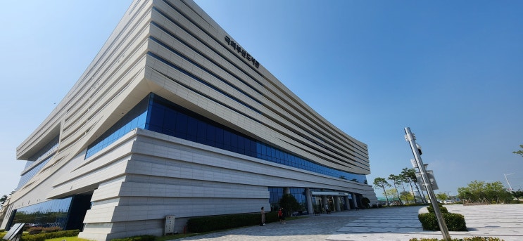 부산 강서구 명지 가볼만한 곳 국회부산도서관