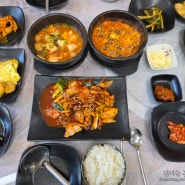 당진 우렁쌈밥 맛집 돼지이야기 핫 합니다.