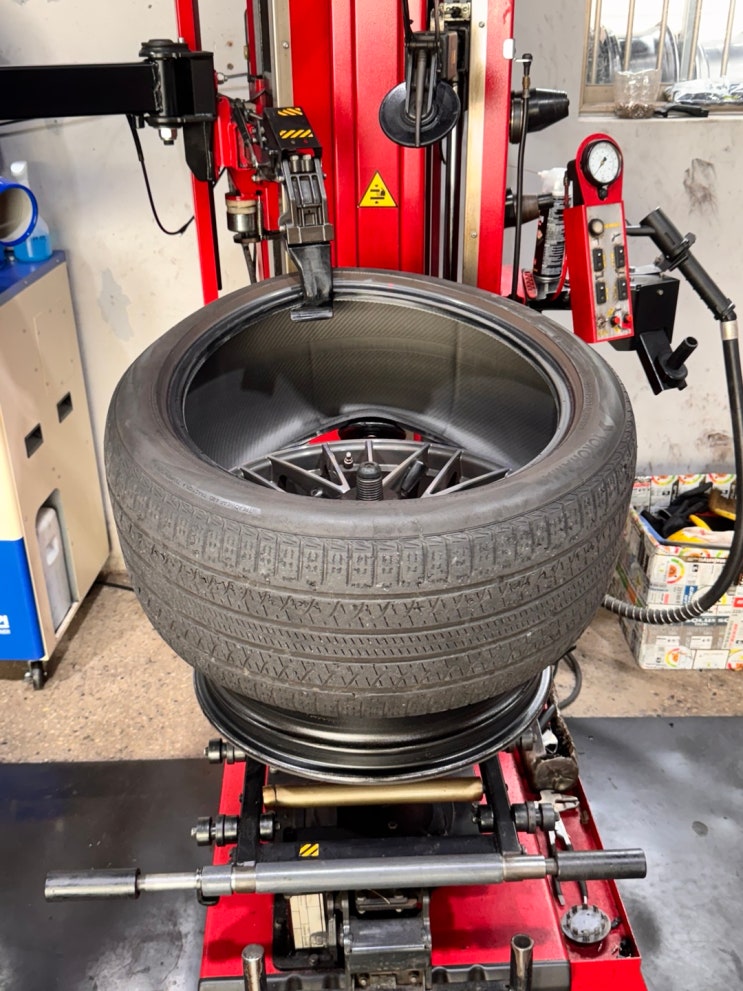 포르쉐 카이엔 PIRELLI SCORPION VERDE ALL SEASON (NO) 285/40R21 315/35R21타이어교체