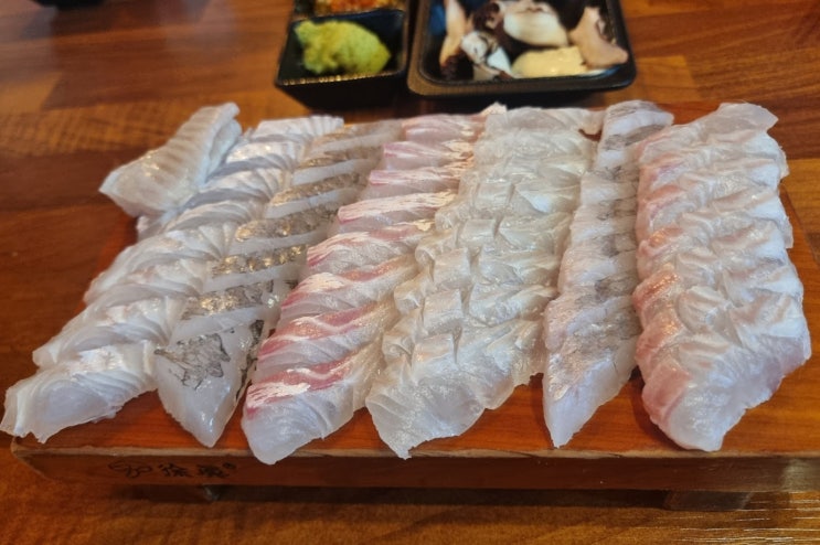 [강릉 회포차 THE 30] 싸고 정말 맛있는 참돔회 : 네이버 블로그