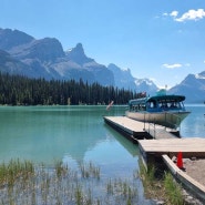 멀린호수(Maligne Lake) 선착장에서 스피릿섬(Spirit Island) 가는 길의 풍경