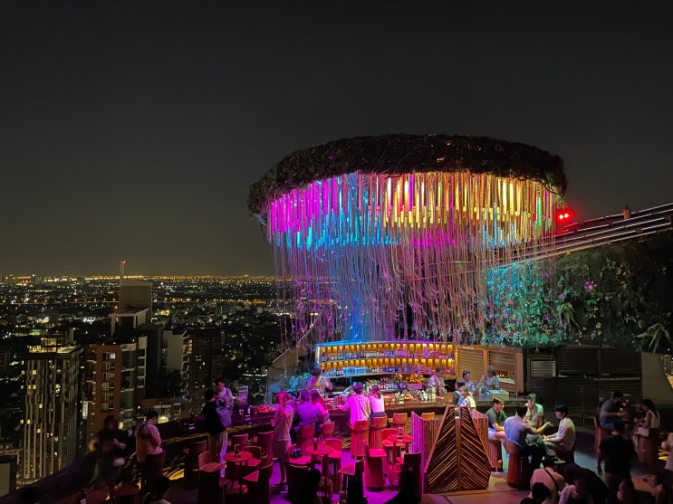 [태국 여행] 방콕 일몰과 야경이 멋진 루프탑 바 티추까,티츄카 (Tichuca Rooftop Bar) : 네이버 블로그