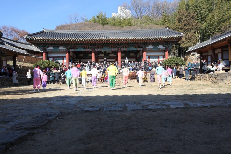 밀양 가볼만한곳 아리랑길 향교 볼거리 아리랑공연 , 경남...