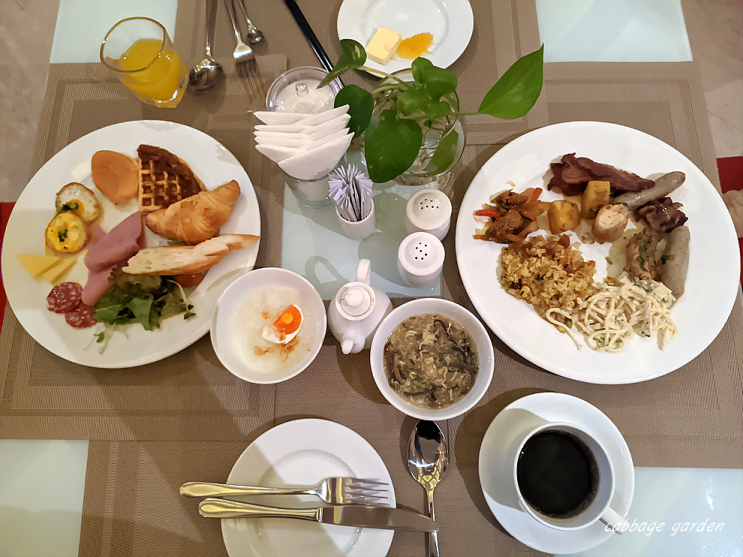 호치민 1군 호텔 아침으로 먹었던 조식 사진들 sanouva hotel : 네이버 블로그
