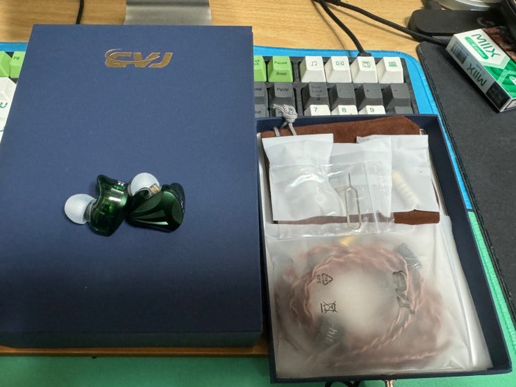 [이어폰] CVJ Freedom : 네이버 블로그