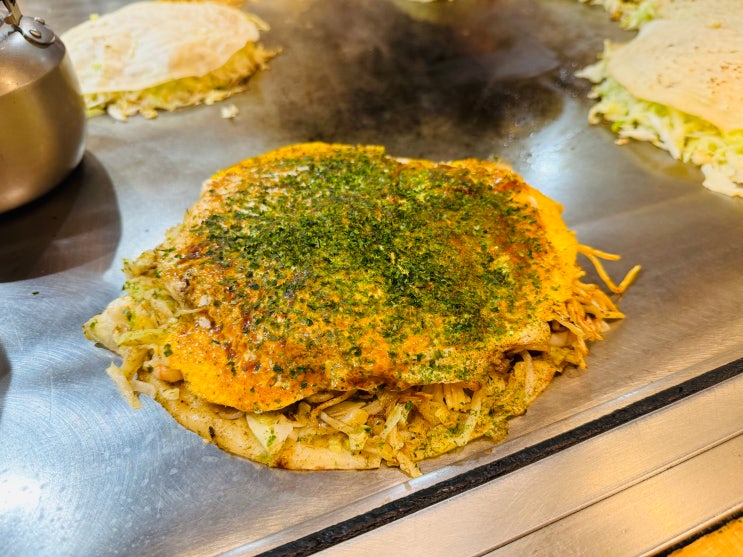 히로시마 역사깊은 이코노미야키 맛집, '레이짱(麗ちゃん)'