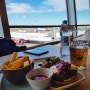 헬싱키반타국제공항 식당에서 먹은 사슴고기버거와 핀에어 무료 비즈니스 업그레이드 후기