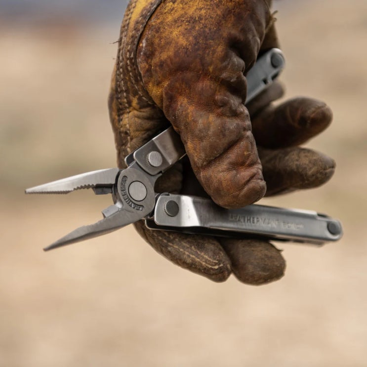 레더 맨 ( 영어 : Leatherman ) : 네이버 블로그
