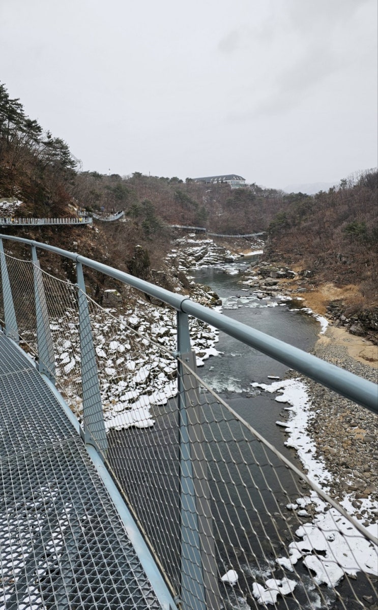 철원 한탄강 주상절리길(잔도)... 드르니《한탄강 주상절리...