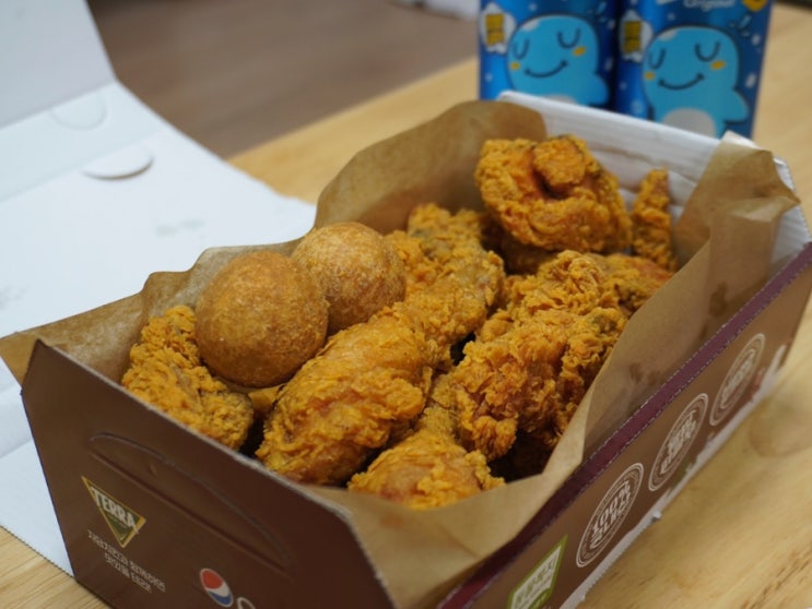 자담치킨 핫후라이드 모르는 사람 없었으면 좋겠다 자담치킨 메뉴추천 : 네이버 블로그 자담치킨 핫후라이드 모르는 사람 없었으면 좋겠다 자담치킨 메뉴추천 : 네이버 블로그