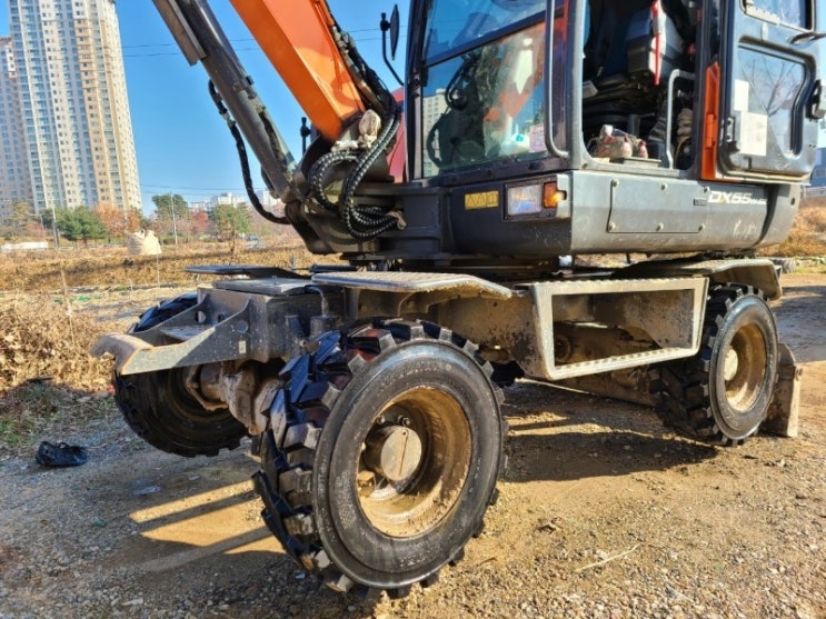 굴삭기타이어! DECELON DX55 W-5L 12-16.5 타이어 홀맥스 HAULMAX 굴착기 출장교체! : 네이버 블로그