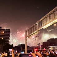 홍콩에서 역대 최대 불꽃놀이 보면서 2024년 새해맞이 하기