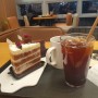 청라 투썸 씨티타워점에서 조각 케이크랑 디카페인 아메리카노 마시기!! (레드벨벳, 쇼콜라)