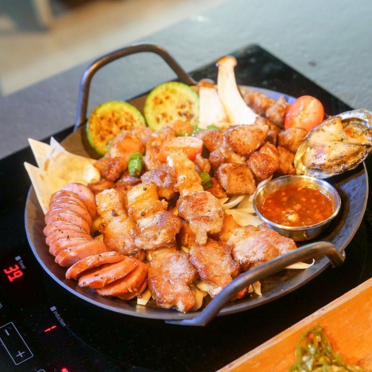 울산 삼산동 고기 맛집 더라드92 씨푸드 포크밸리에 하이볼 : 네이버 블로그