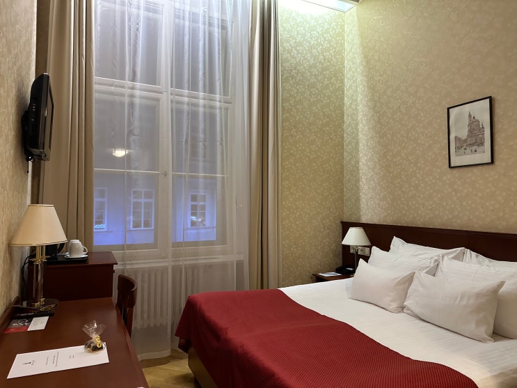 체코 프라하 호텔 로트 (Hotel Rott) 내돈내산 따끈한 숙박 후기. : 네이버 블로그