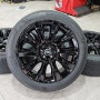 레인지로버 보그 휠 타이어 21인치 블랙 판매합니다.