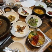 전주한옥마을 맛집 기와 떡갈비 한정식으로 피로를 풀다