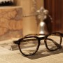 '모스콧 빌릭 MOSCOT BILLIK' 정장, 셔츠, 오피스룩에 어울리는 가벼운 뿔테안경, 선글라스