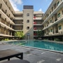 방콕 가성비 숙소 컬리지하우스 깔끔한 수영장 편리한 호텔