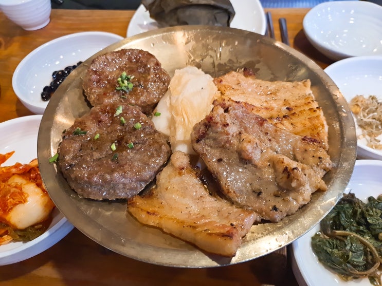 [부산 기장 아홉산숲 한정식 맛집] 철마연밥 후기 : 네이버 블로그