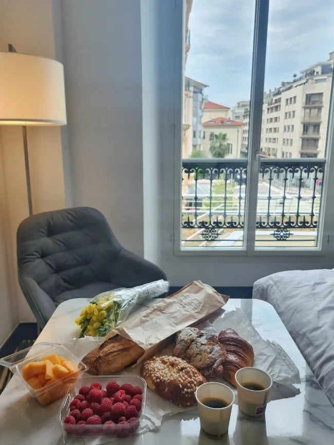 [니스 숙소] 추천! 호텔 아폴리네어 니스 (Hotel Apollinaire Nice)