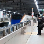 나가노 스노오보드 여행, 호쿠리쿠 신칸센北陸新幹線 하쿠타카 이야마-도쿄 구간 탑승