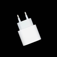 애플 정품 USB-C 20W 전원 어댑터 개봉기 및 간단 사용 후기