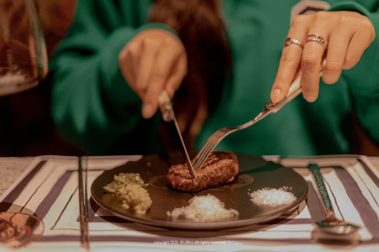 강남역 프라이빗 룸식당 한우부티크 기념일 데이트