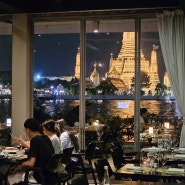 방콕 왓아룬뷰 살라 라타나코신 레스토랑 + 루프탑바 (Sala Rattanakosin Bangkok)