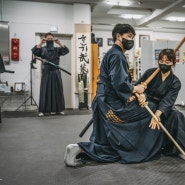 <국제무술학교> 어른이 되어서도, 무술을 배우기 위해 다니고 싶은 학교 같은 도관. 검술과 거합? 발도술이 궁금하다면!(PART 3-무쌍직전영신류 거합도/고명숙 한국 지부)