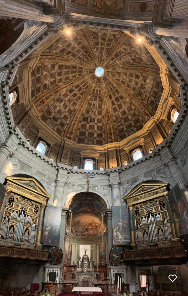 Santa Maria della Passione의 오르간