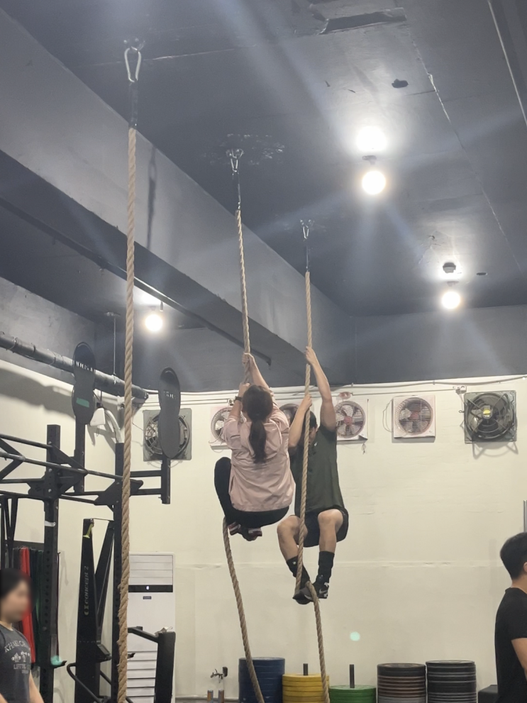2024-02-08, 크로스핏 Strength | Bench press | 벤치프레스 10rm | Metcon | box ...
