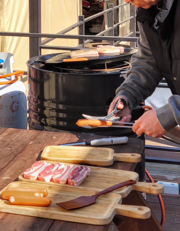 대구근교캠프닉 경산 고기 맛집 산으로간캠프 추천