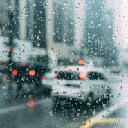 [수필]젖은 거리의 소리, 비의 흔적