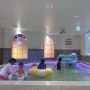 아이들이 좋아하는 수영장(워터룸)이 있는 도심 속 소풍 장소 [어반 피크닉 워터파티룸] - 무안 남악