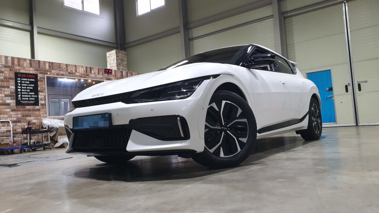 EV6 GT개조, 앞뒤범퍼와 리어테일램프 트렁크 몰딩까지 한번에 갑니다. : 네이버 블로그