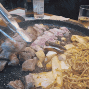 [김포 풍무동 맛집] 돼슐랭 - 구워주는 고기집, 김치 삼겹살, 삼겹살 맛집