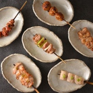 일본 전통의 캐주얼 푸드 '야키토리'. 개성 넘치는 도쿄 맛집 4선