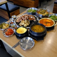 제주 한림항 맛집 육즙이 꽉 찬 도민상회본점