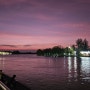 태국 수랏타니 타피강변에서 노을 구경