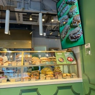 홍콩 2일차/Sour Dough Bakery Cafe,베이커리하우스, 딤섬스퀘어 Dim Sum Square,이름모를국수집,동키 Dongkee