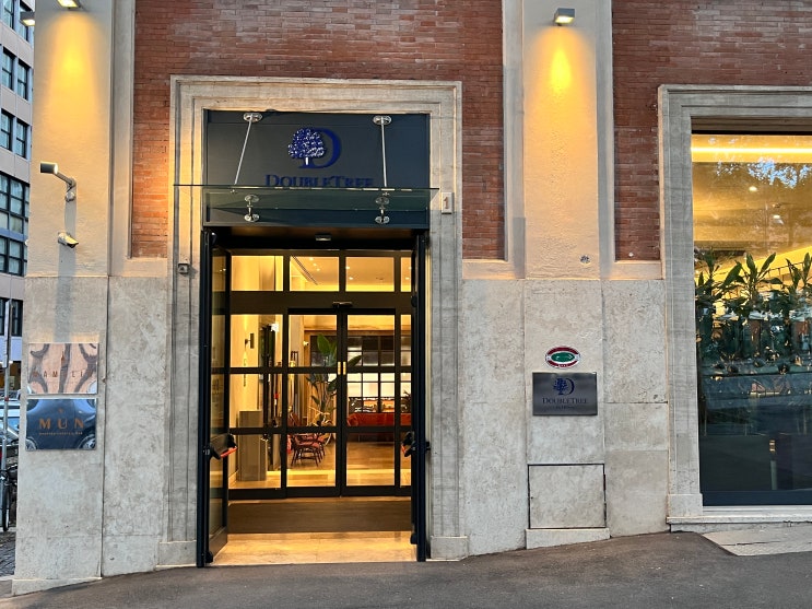 [로마 호텔 추천] 더블 트리 바이 힐튼 로마 DoubleTree by Hilton Rome Monti : 네이버 블로그